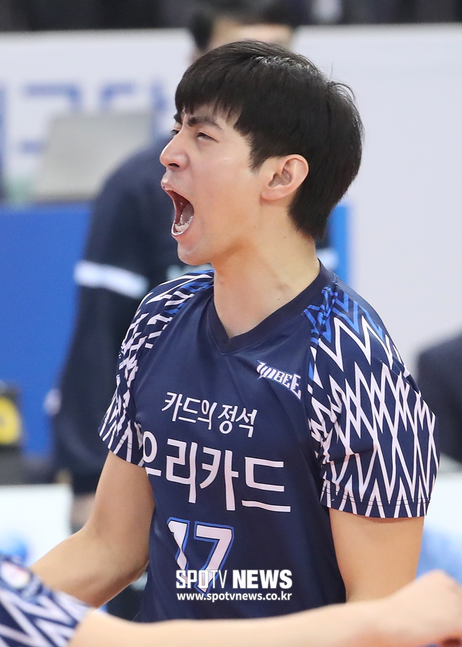 [포토S] 김시훈, 짜릿한 블로킹 기쁨