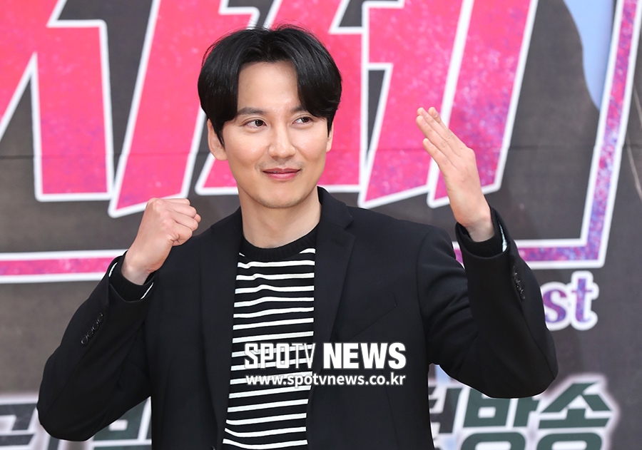 [포토S] 김남길, 열혈사제는 이런 느낌