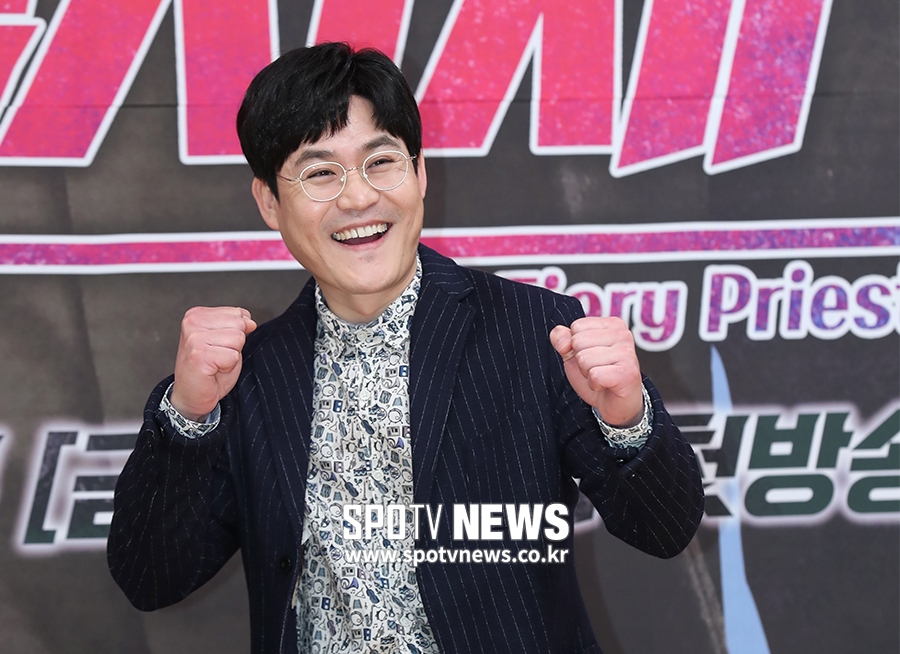 [포토S] 김성균, 기분 좋은 미소