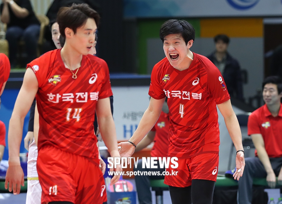 [포토S] 포효하는 안우재