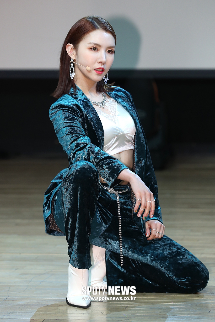 [포토S] 워너비 린아, '포즈 준비했어요'