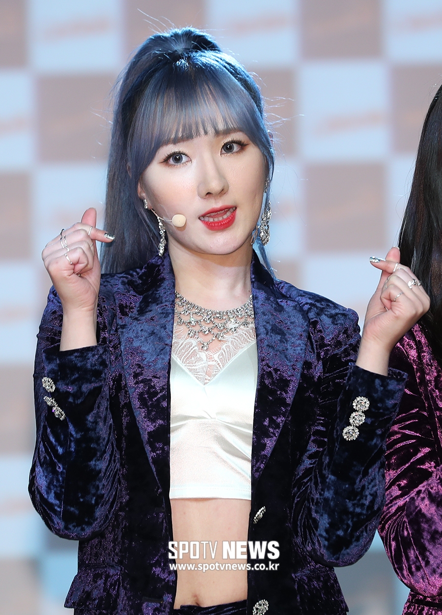 [포토S] 워너비 은솜, 하트 뿅뿅
