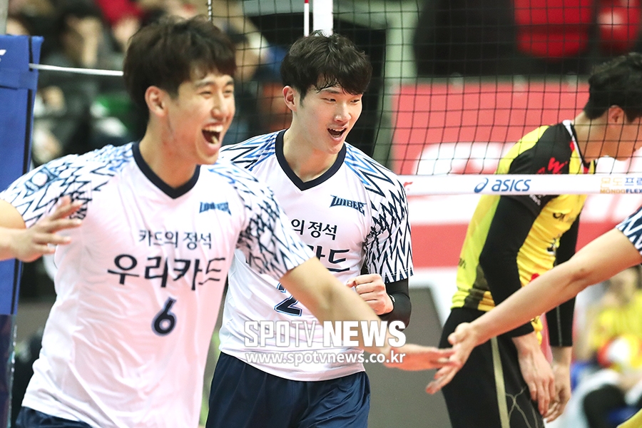 [포토S] 황경민, 어려운 득점 성공