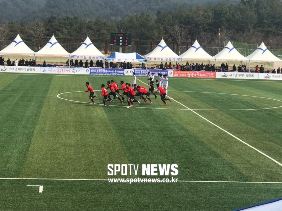 [중등춘계연맹전] 무산중, 승부차기 끝에 문원중 제압…화랑 그룹 우승