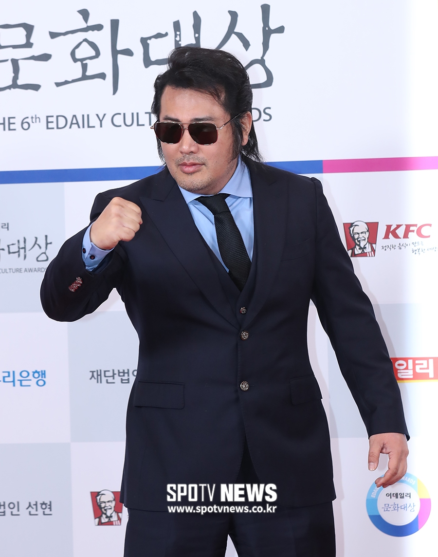 [포토S] 김보성, '이게 바로 의리!'