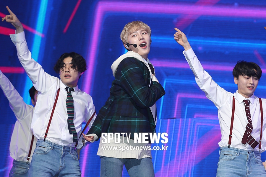 [포토S] 하성운, '내 얘기 들려줄래'