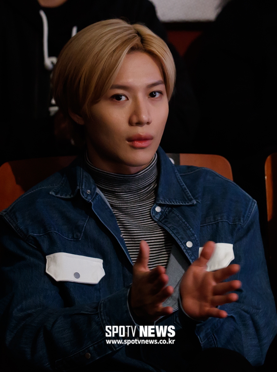 [포토S] 주짓수 선수들 향해 박수 보내는 샤이니 태민