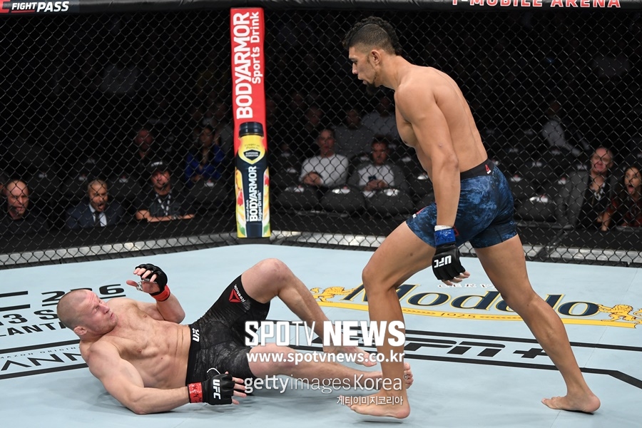 존 존스 긴장하라…UFC '괴물' 조니 워커 9연승