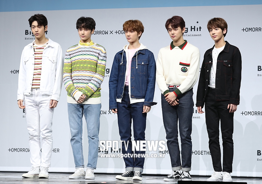 [포토S] TXT, 모습 들어낸 BTS의 후예