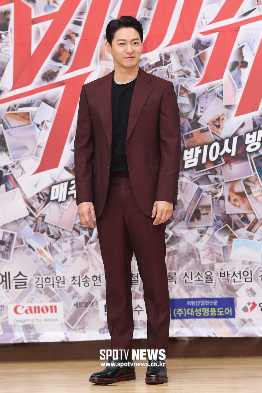 [포토S] 주진모, 멋스러운 버건디 슈트