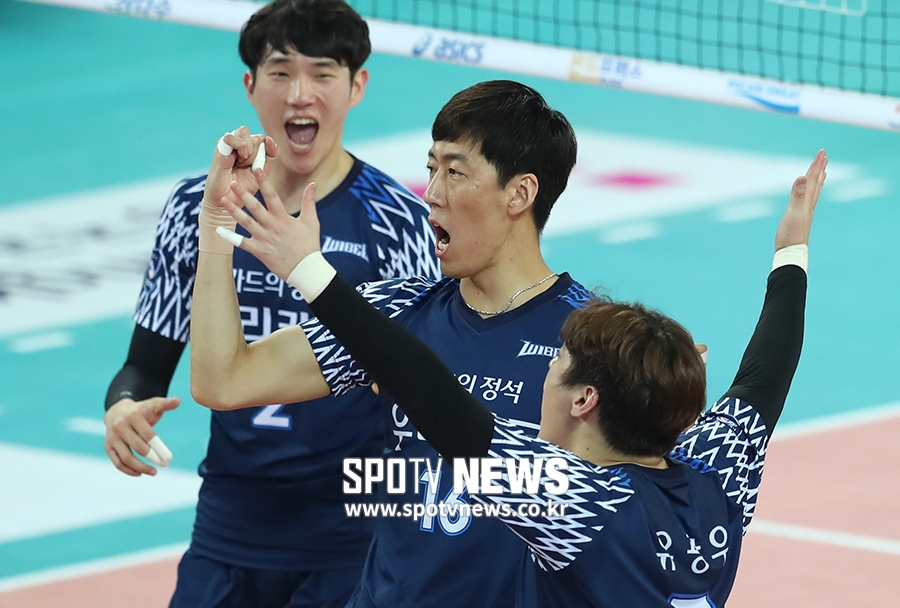 [포토S] 윤봉우, '내가 막았다'