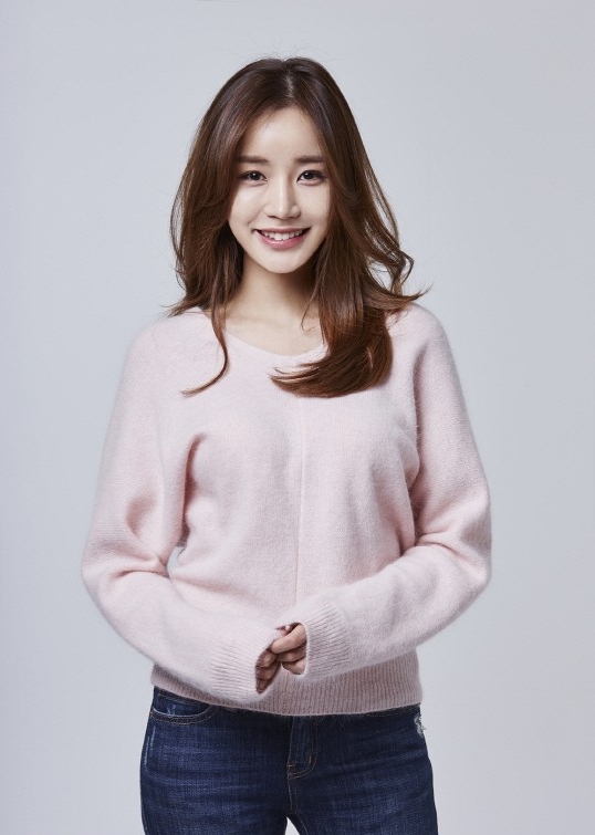 윤진이, HB엔터테인먼트와 전속계약…김래원 신성록과 한솥밥