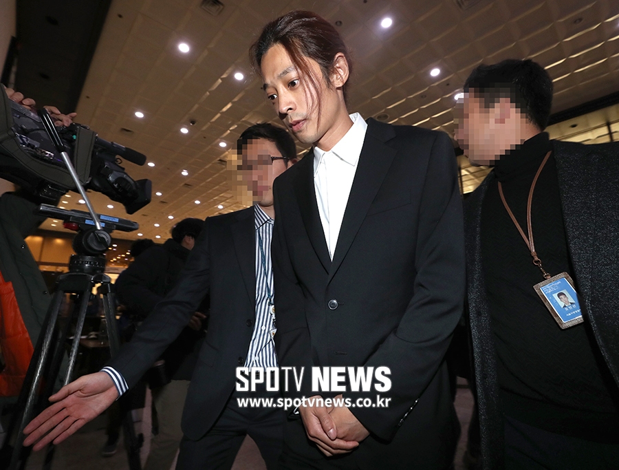 [포토S] 경찰서 향하는 정준영