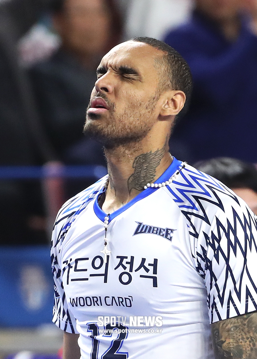 [포토S] 아가메즈, '몸이 완전치 않아'