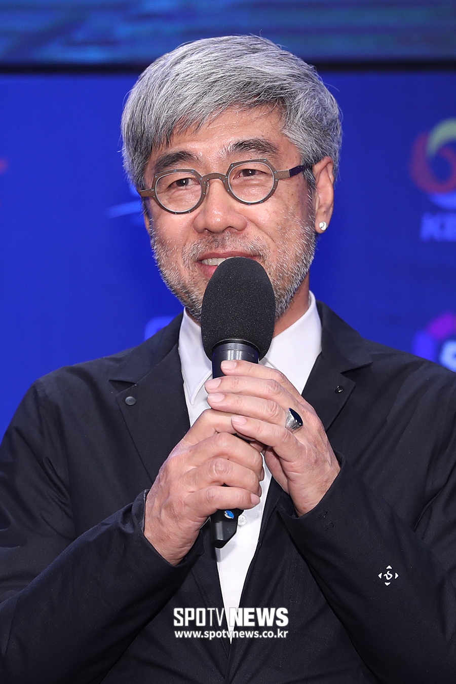 [포토S] 민훈기 해설위원, 이번 시즌도 깔끔한 해설을