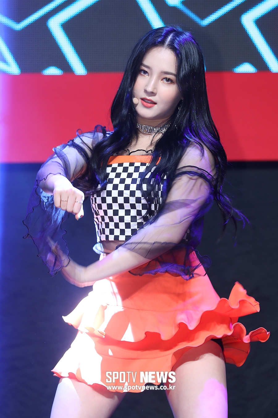 [포토S] 모모랜드 낸시, 춤추는 올리비아 핫세
