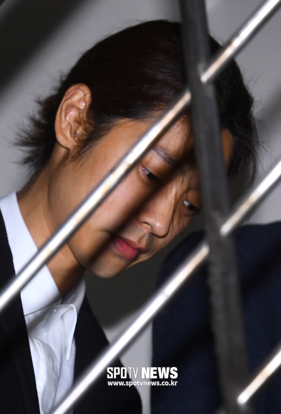 [포토S] 정준영, 생각에 잠긴 눈빛