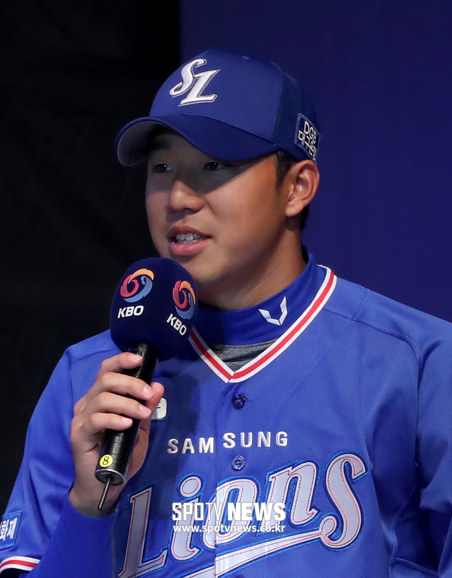 [포토S] 최충연, 개막전 선발투수는요"