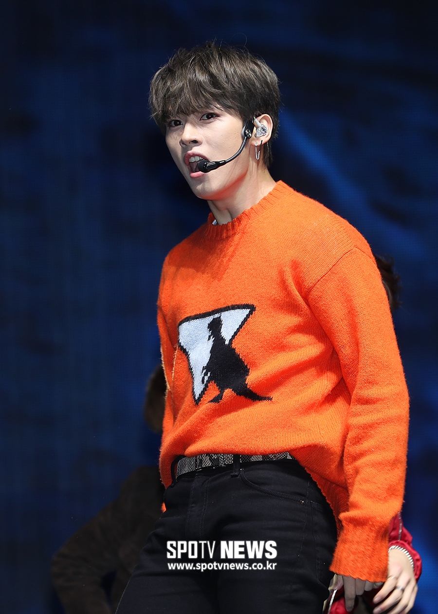 [포토S] 열창하는 스트레이키즈 리노