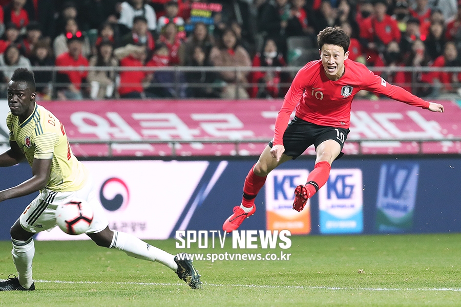 [포토S] 이재성, 왼발 중거리포로 짜릿한 추가골!
