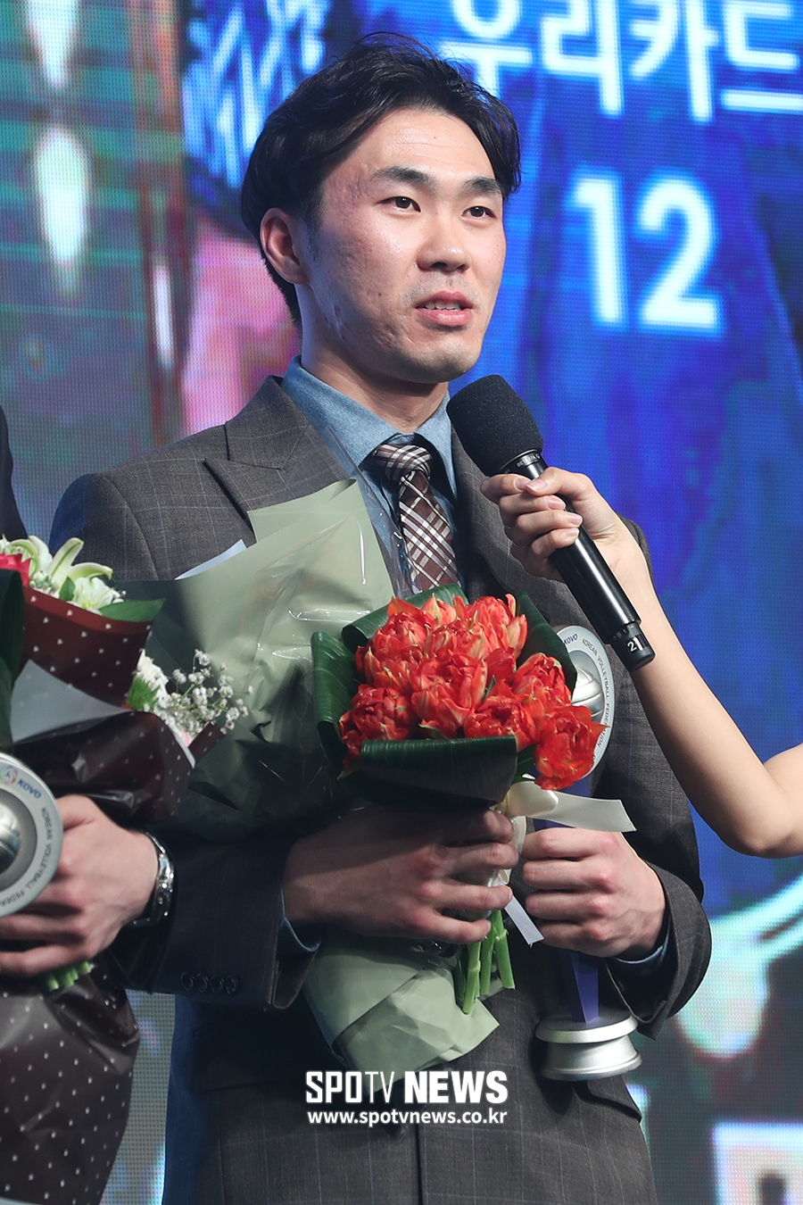 [포토S] 전광인, '현대 와서 우승도 하고 상도 받고!'
