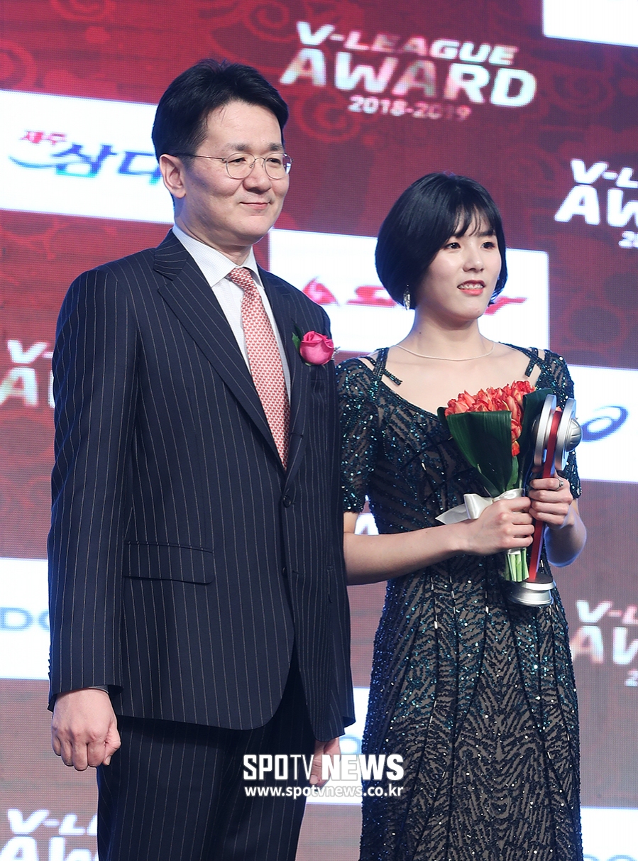 [포토S] 핑크 폭격기 이재영, 영광의 MVP!