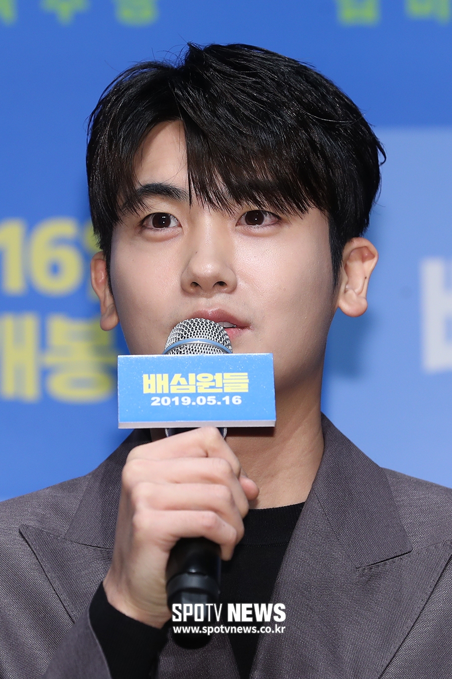 [포토S] 박형식, '첫 영화, 어제 잠도 못 잤어요'
