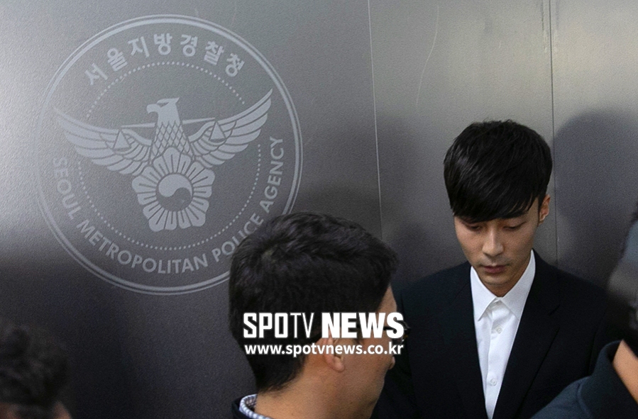 [포토S] 로이킴의 몰락