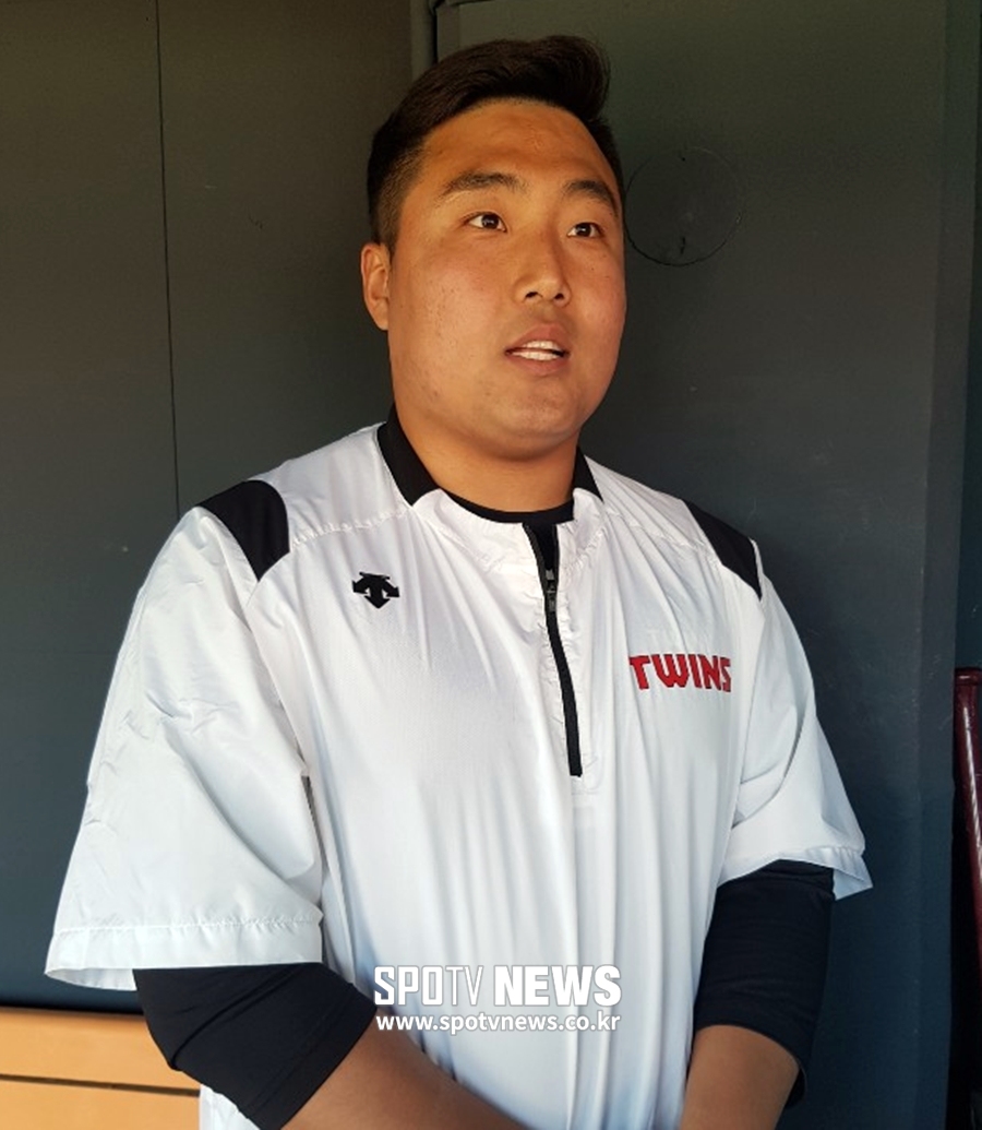 든든해진 LG 이우찬 "일언매직과 차우찬 글러브"
