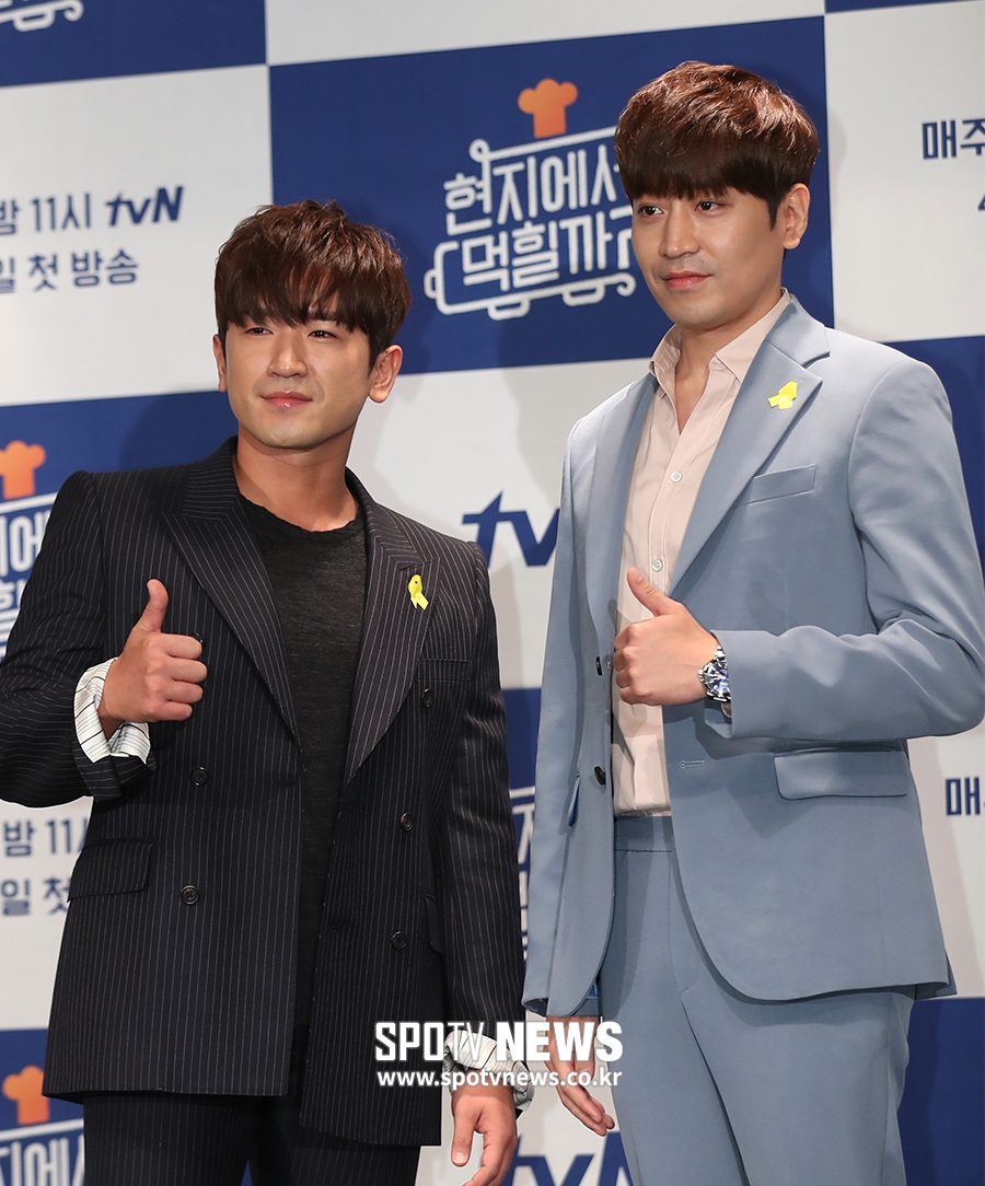 [포토S] 이민우-에릭, '이연복 셰프와 함께해요'