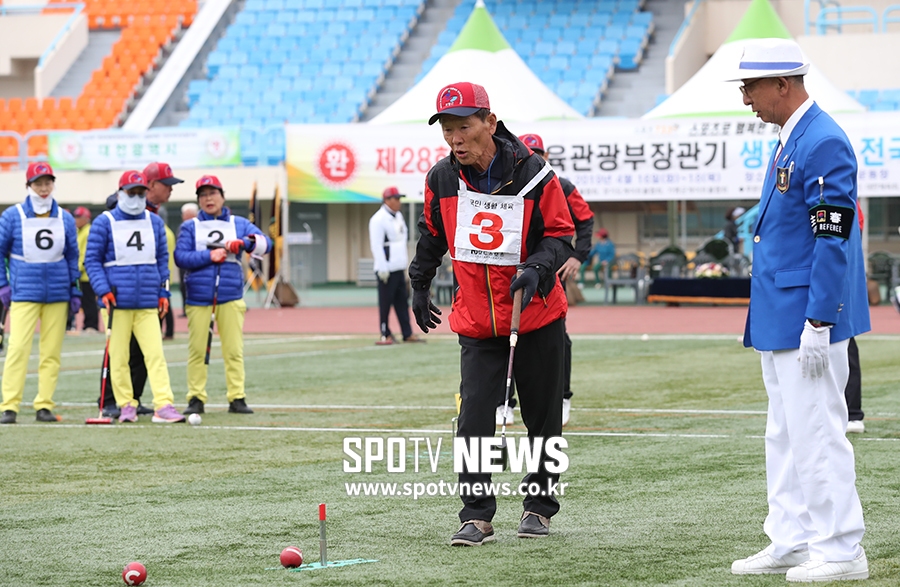 [포토S] 아쉬운 타격