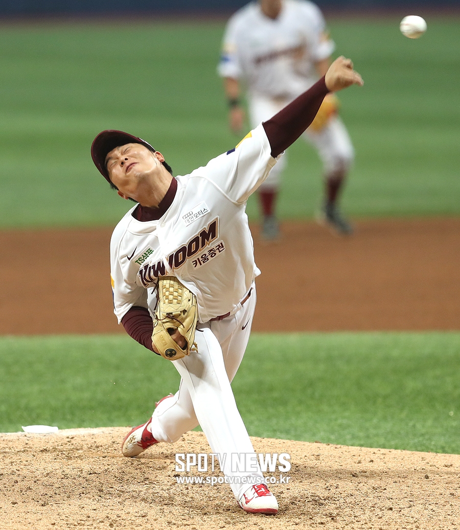 [포토S] 김성민, 역투