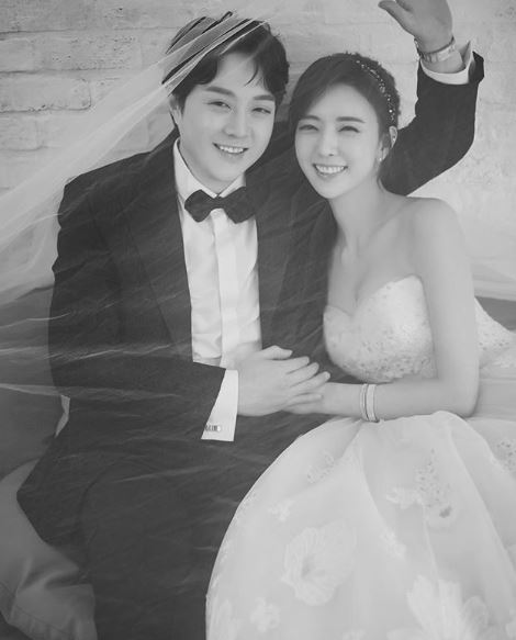 정지원 아나, '야구여신'→4월6일 결혼→교촌치킨 회장 며느리 [종합]