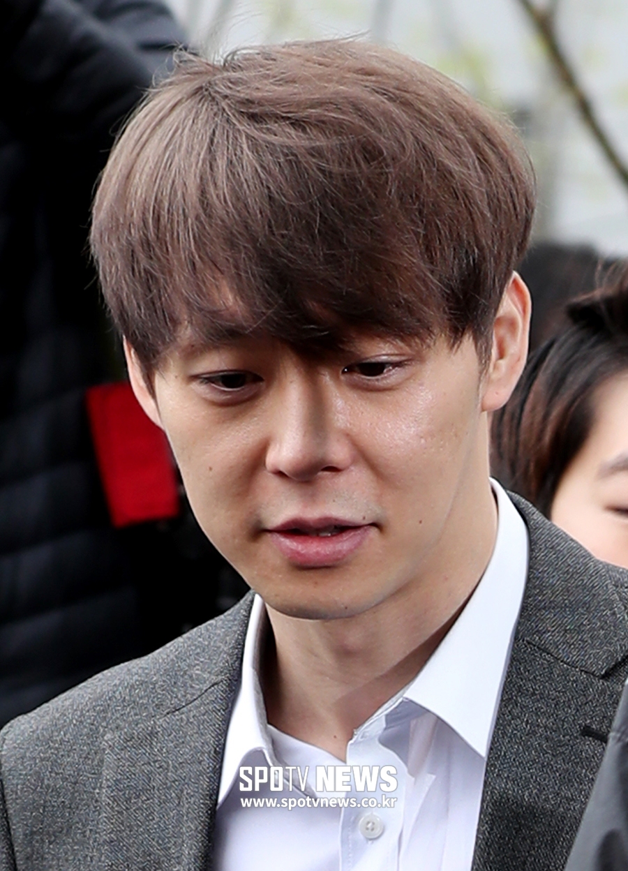 [포토S] 박유천, 얼굴 그림자