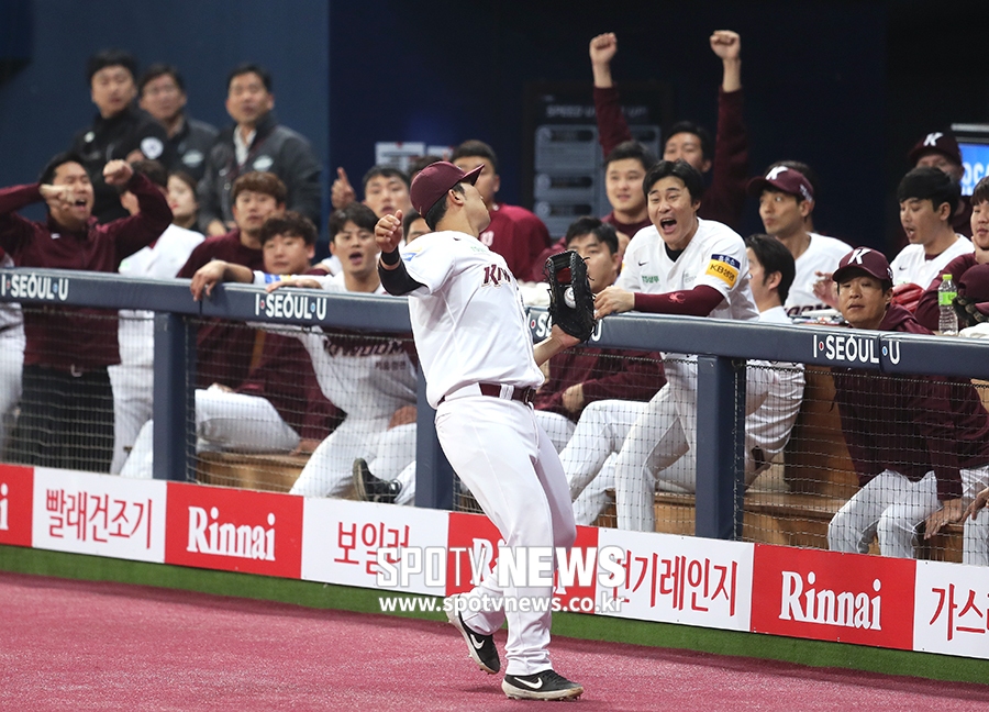 [포토S] 장영석, 경기 종료!