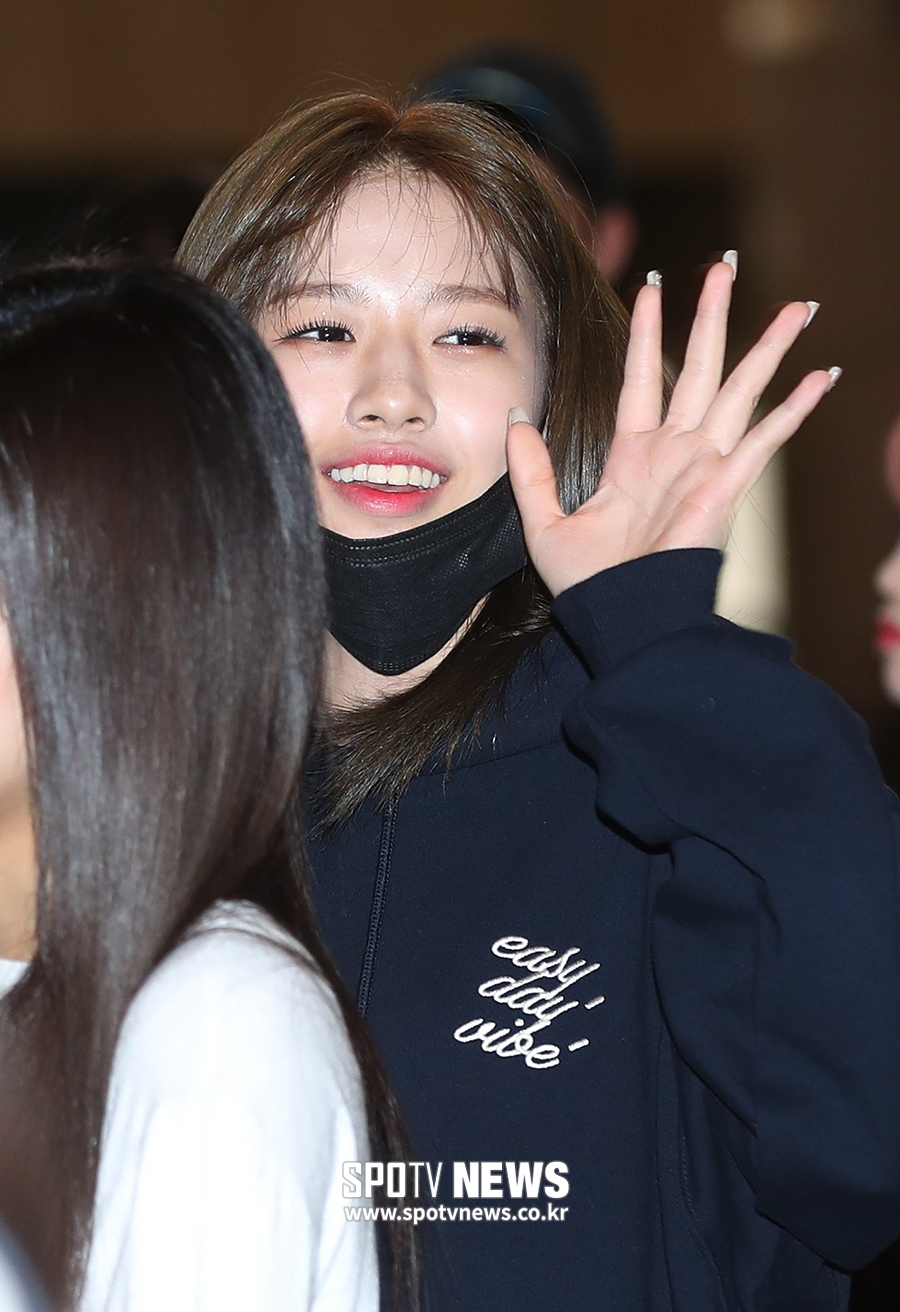 [포토S] 아이즈원 안유진, 눈웃음 지으며