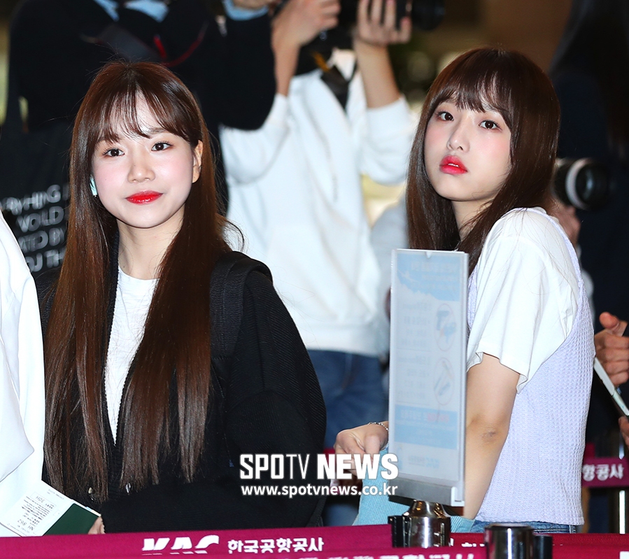 [포토S] 조유리-최예나, 레드립이 포인트!