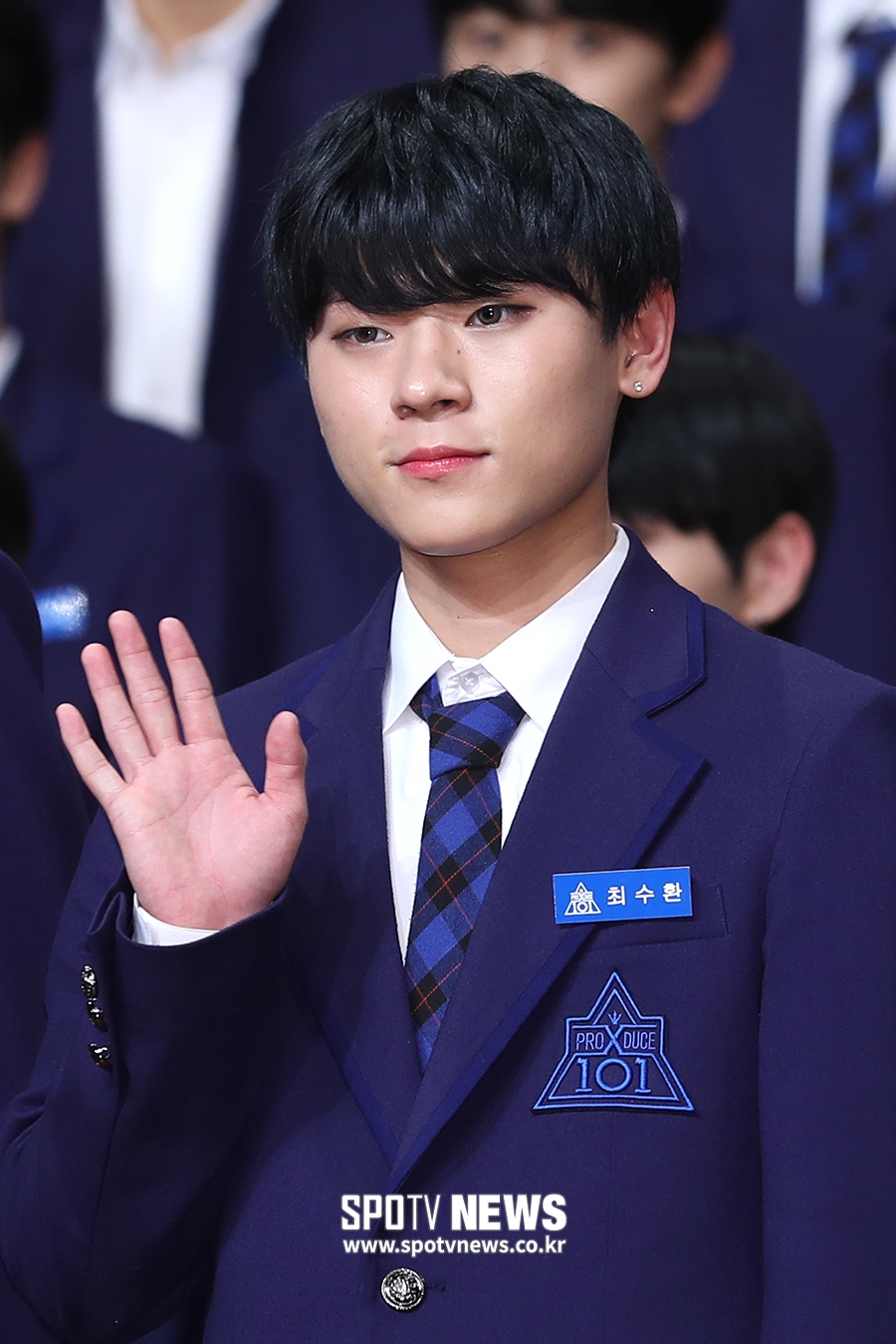 [포토S] '프로듀스 X 101' 최수환, 짙은 화장