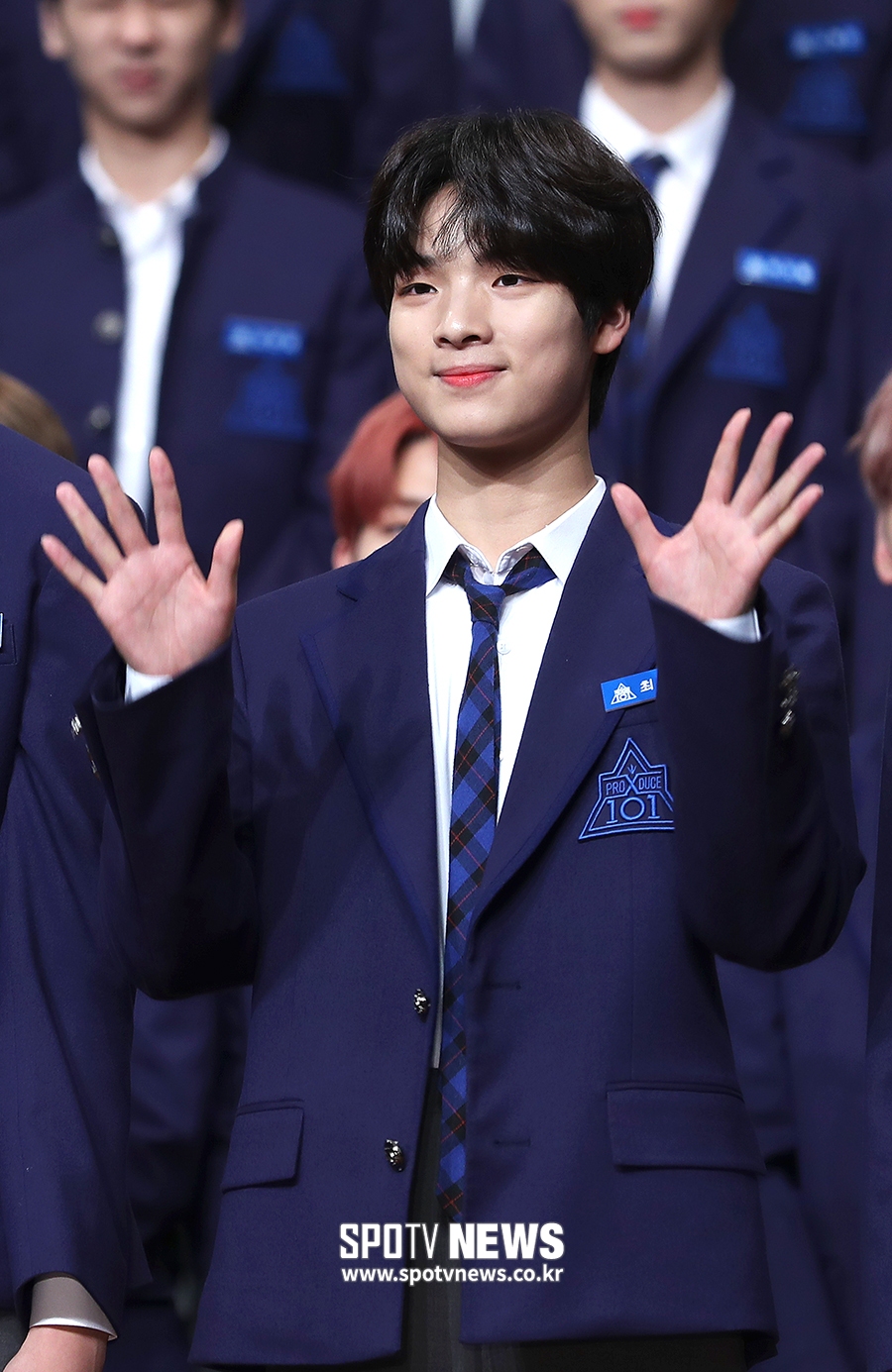 [포토S] '프로듀스 X 101' 최준성, '국프님들 기다리세요'