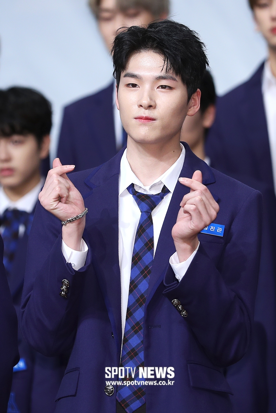 [포토S] '프로듀스 X 101' 김진곤, 블링블링