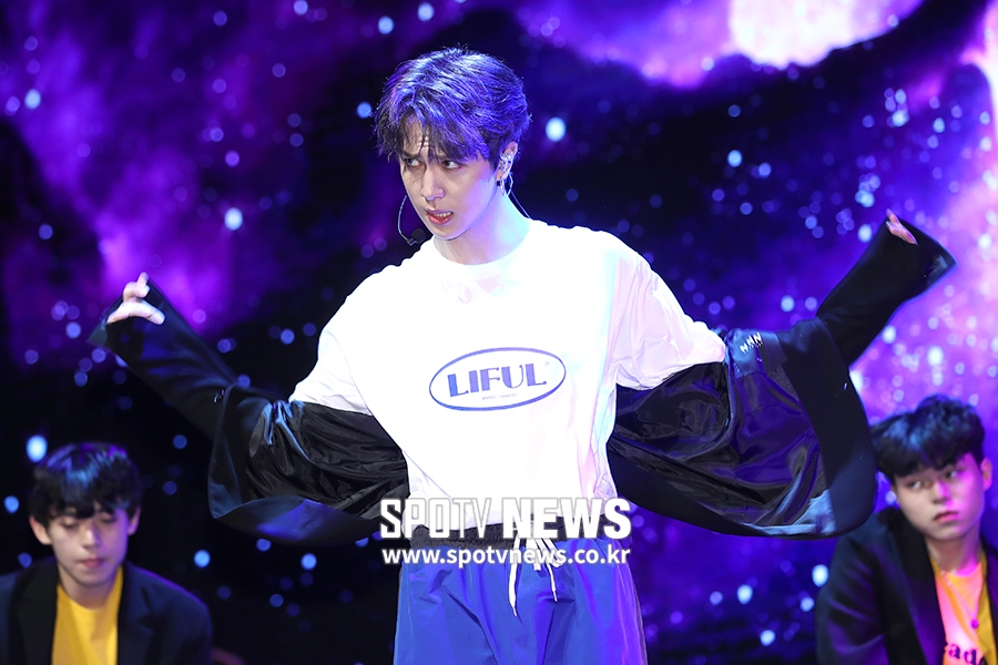[포토S] 김동한, 섹시하게