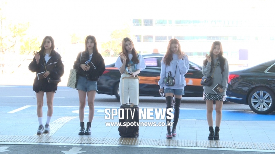있지(ITZY) 출국, 아침을 열어주는 다섯 요정들 [영상]