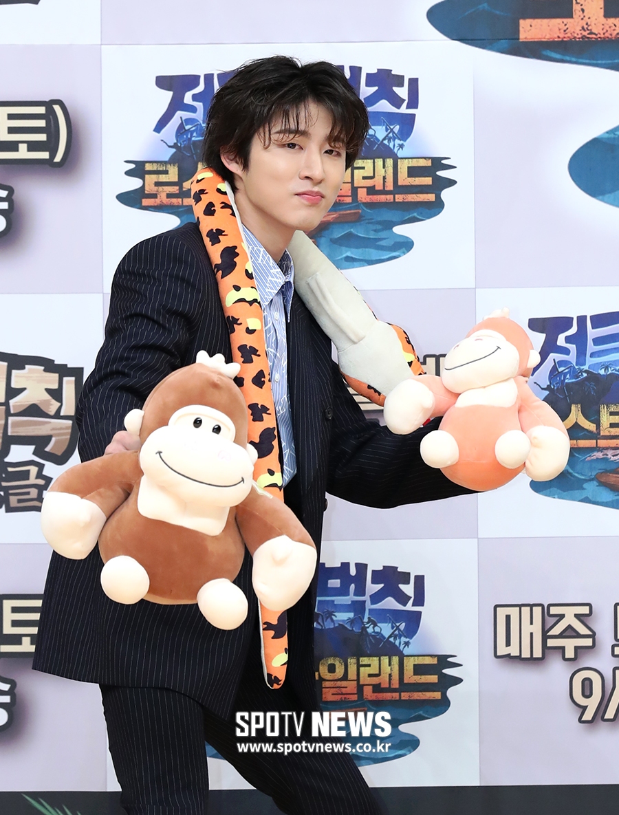[포토S] 포즈 취하는 아이콘 비아이