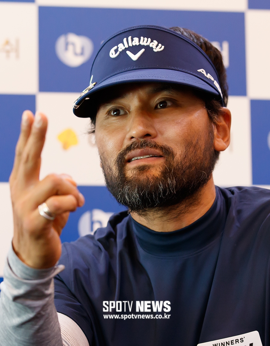 [포토S] 박찬호, "골프는 체력"