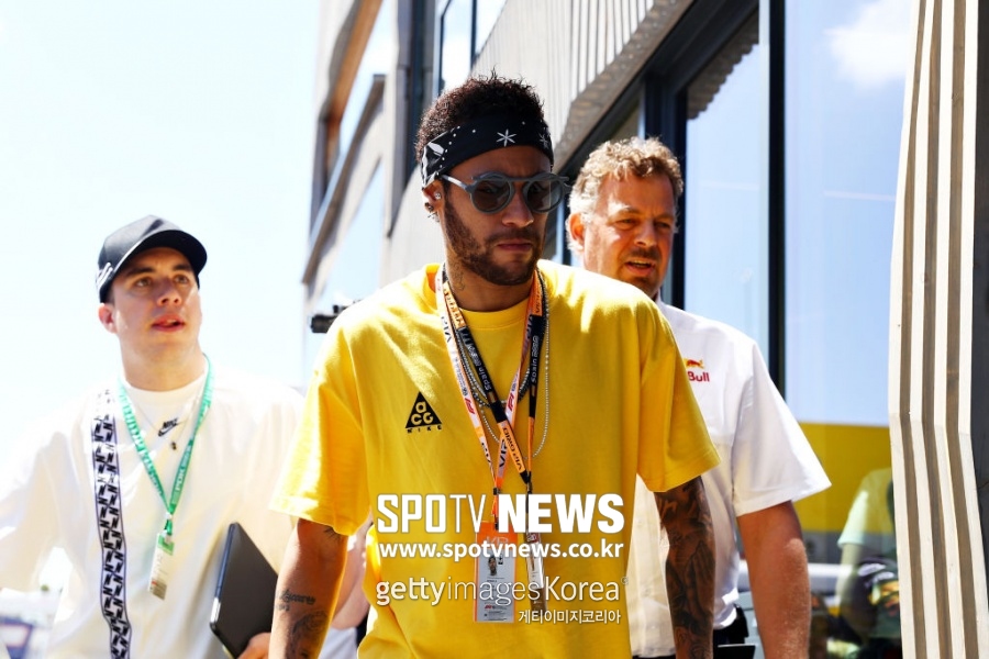 코스타의 생각 "네이마르가 아자르보다 더 훌륭한 선수"