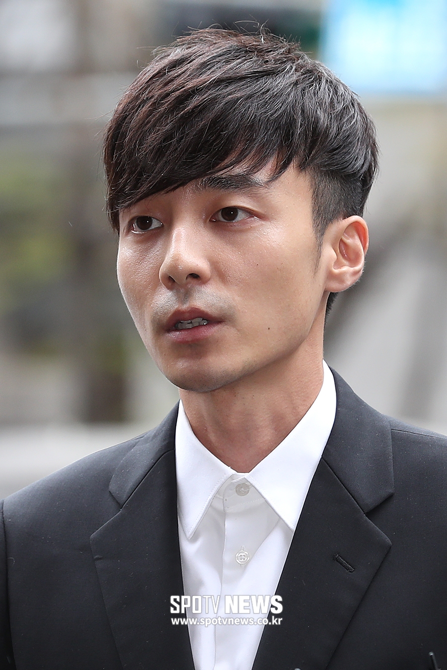 [단독]엄친아→단톡방→졸업위기→우등졸업…로이킴, '반전 아닌 반전'[종합]