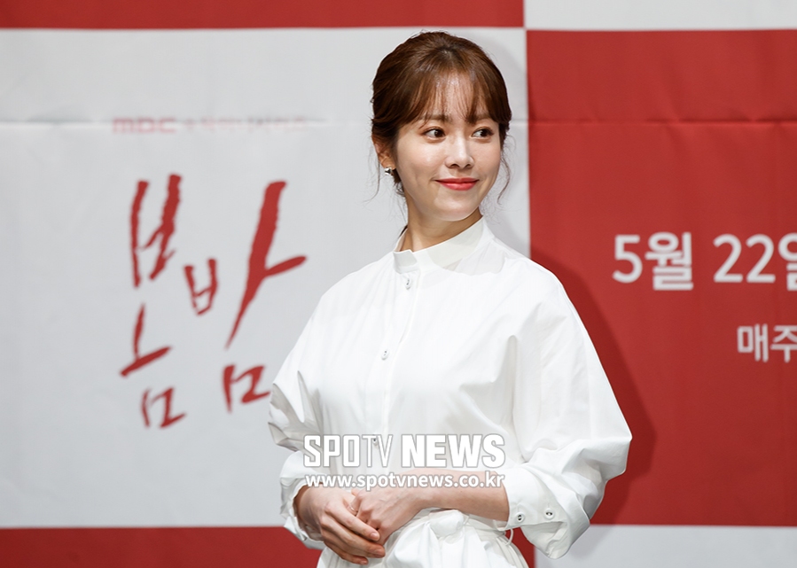 [포토S] 한지민, 봄날의 끝에서