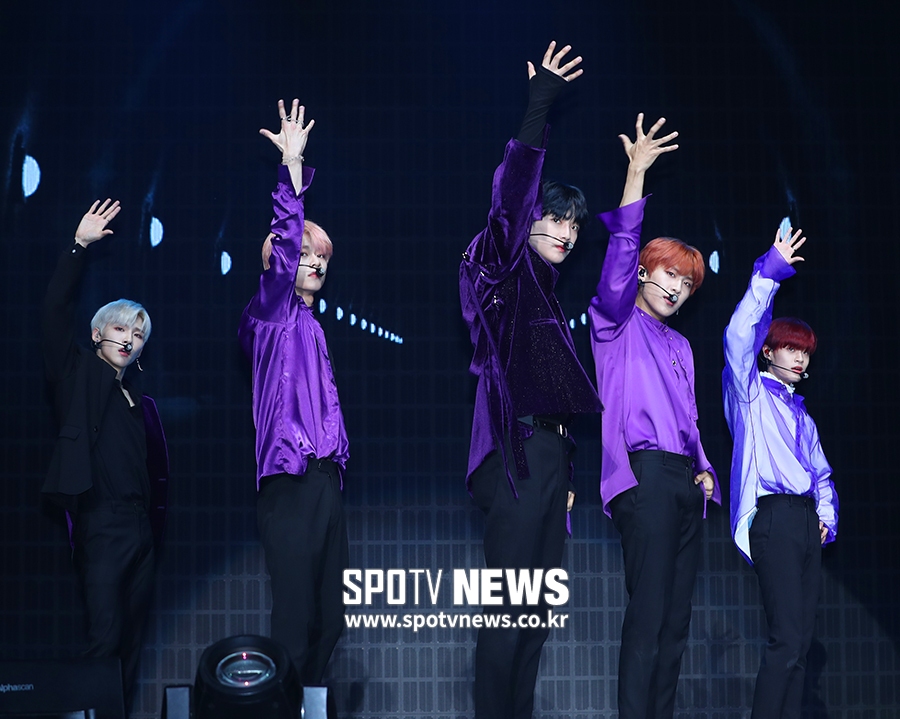 "워너원-MXM 거쳐 드디어 완전체, 목숨 건 데뷔"…AB6IX의 비장한 각오[현장종합]