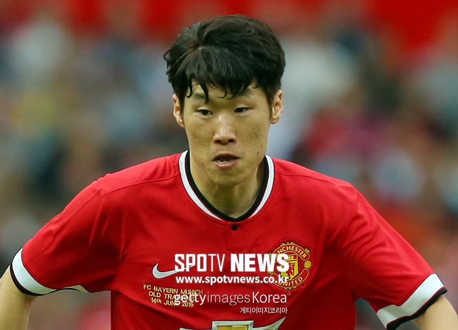 ‘선발 유력!’ 박지성, 뮌헨 레전드 상대한다