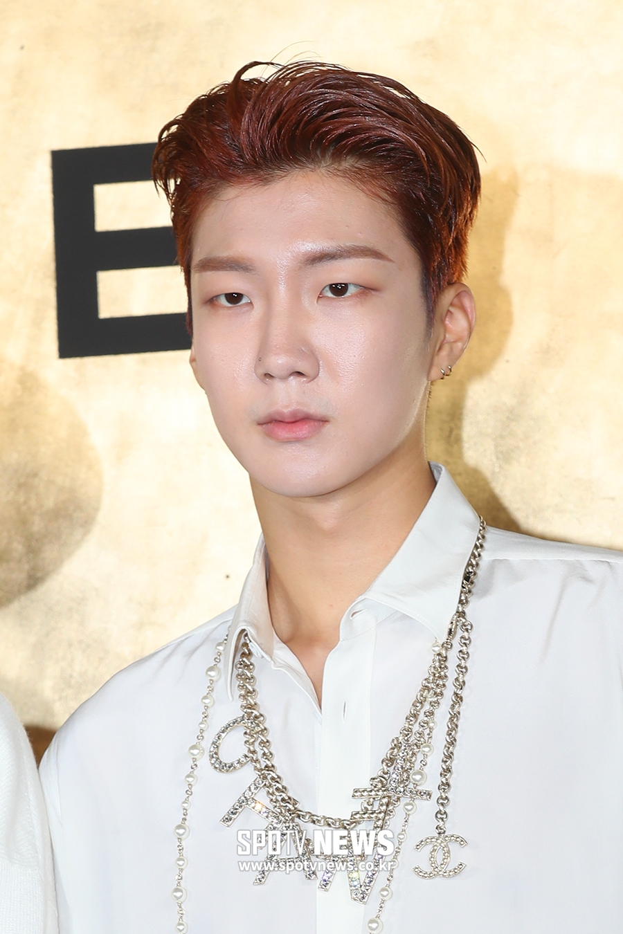 [포토S] 위너 이승훈 굳은 얼굴
